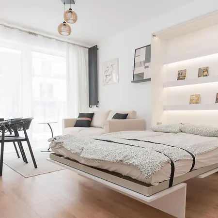 Superapart Lopuszanska 123 Lejlighed