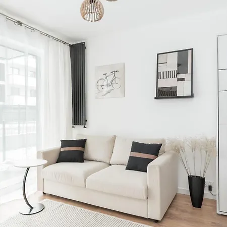 Superapart Lopuszanska 123 *