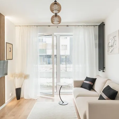 Superapart Lopuszanska 123 شقة *